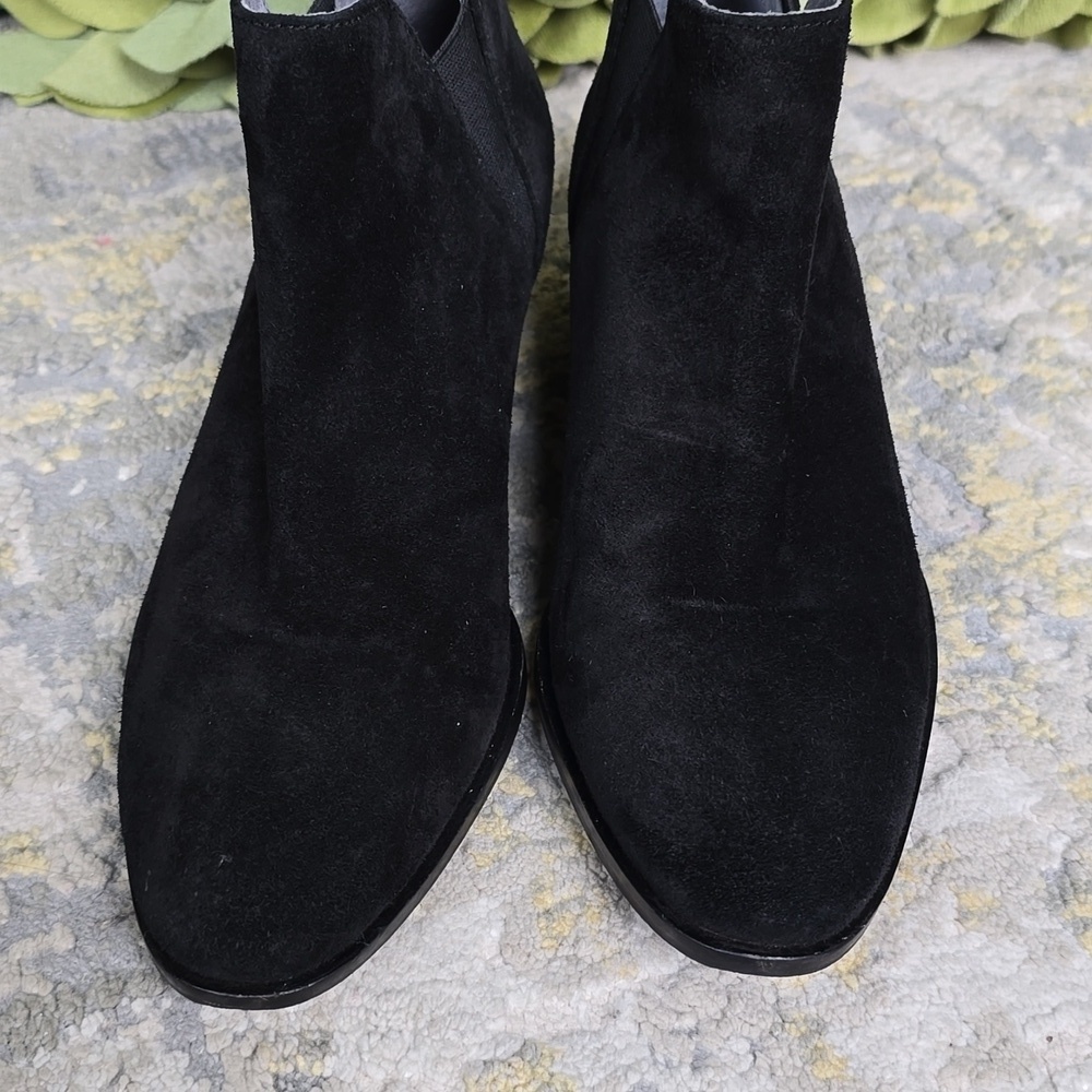 Seychelles Elegant Black Suede Ankle Boots - Picture 3 of 15
